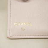 【6hb1098-k】シャネル 三つ折り財布 マトラッセ レザー ピンク ゴールド金具【中古】レディース