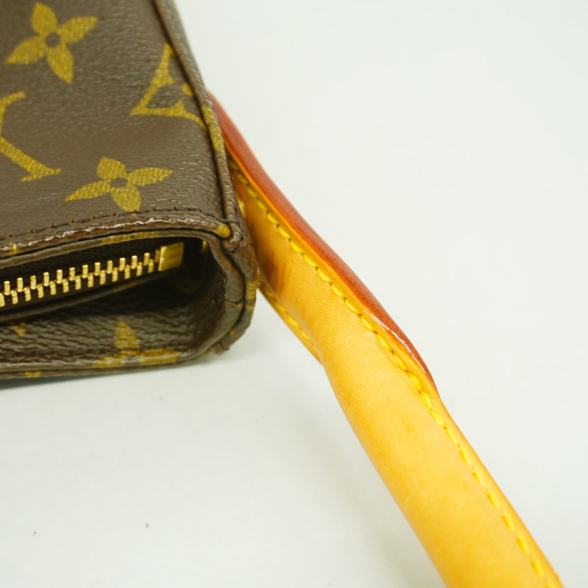 【6hb1165-h】ルイヴィトン ショルダーバッグ モノグラム ルーピングMM M51146 ブラウン【中古】レディース