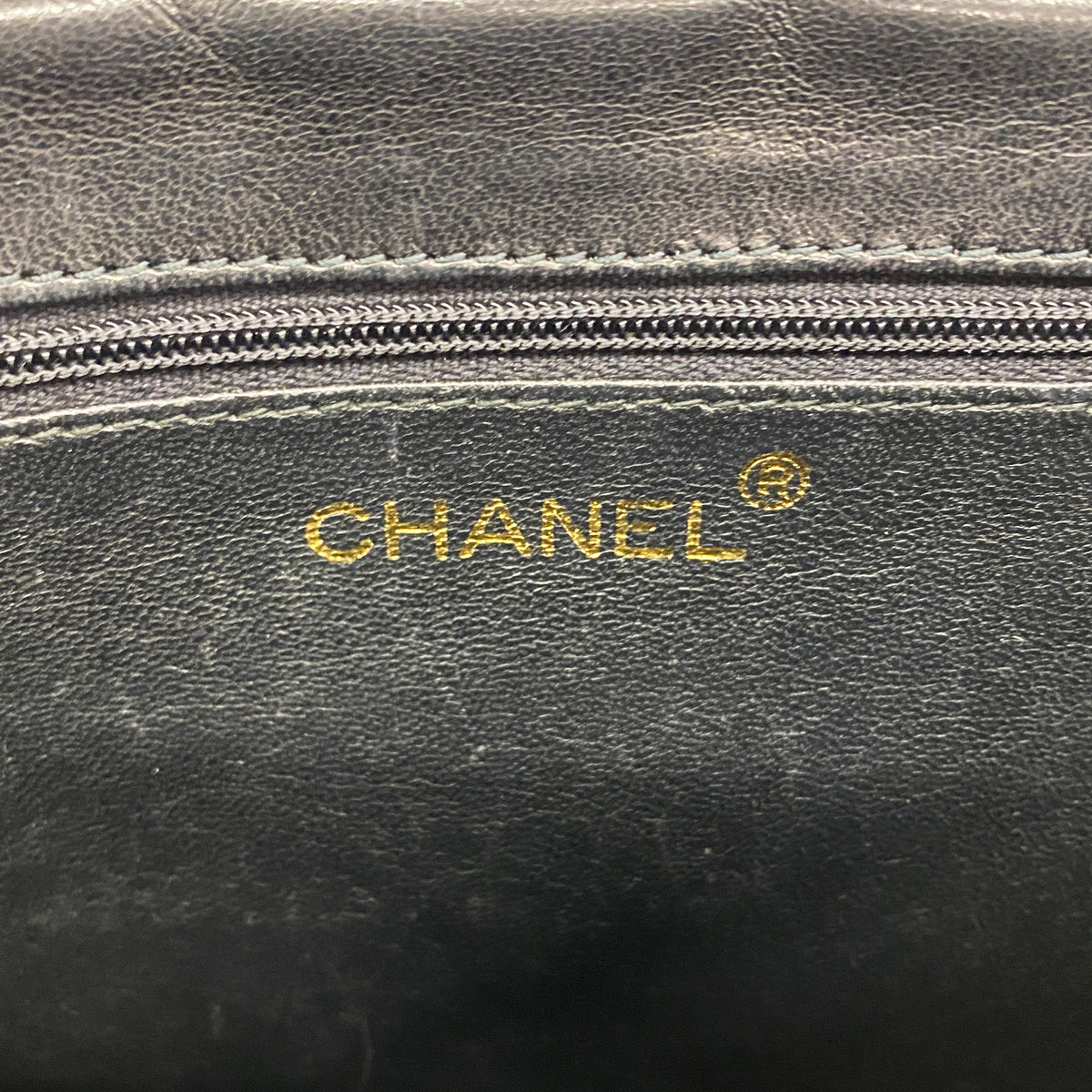 【6hb1191-k】シャネル ショルダーバッグ チェーンショルダー ラムスキン ブラック ゴールド金具【中古】レディース