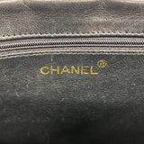【6hb1191-k】シャネル ショルダーバッグ チェーンショルダー ラムスキン ブラック ゴールド金具【中古】レディース