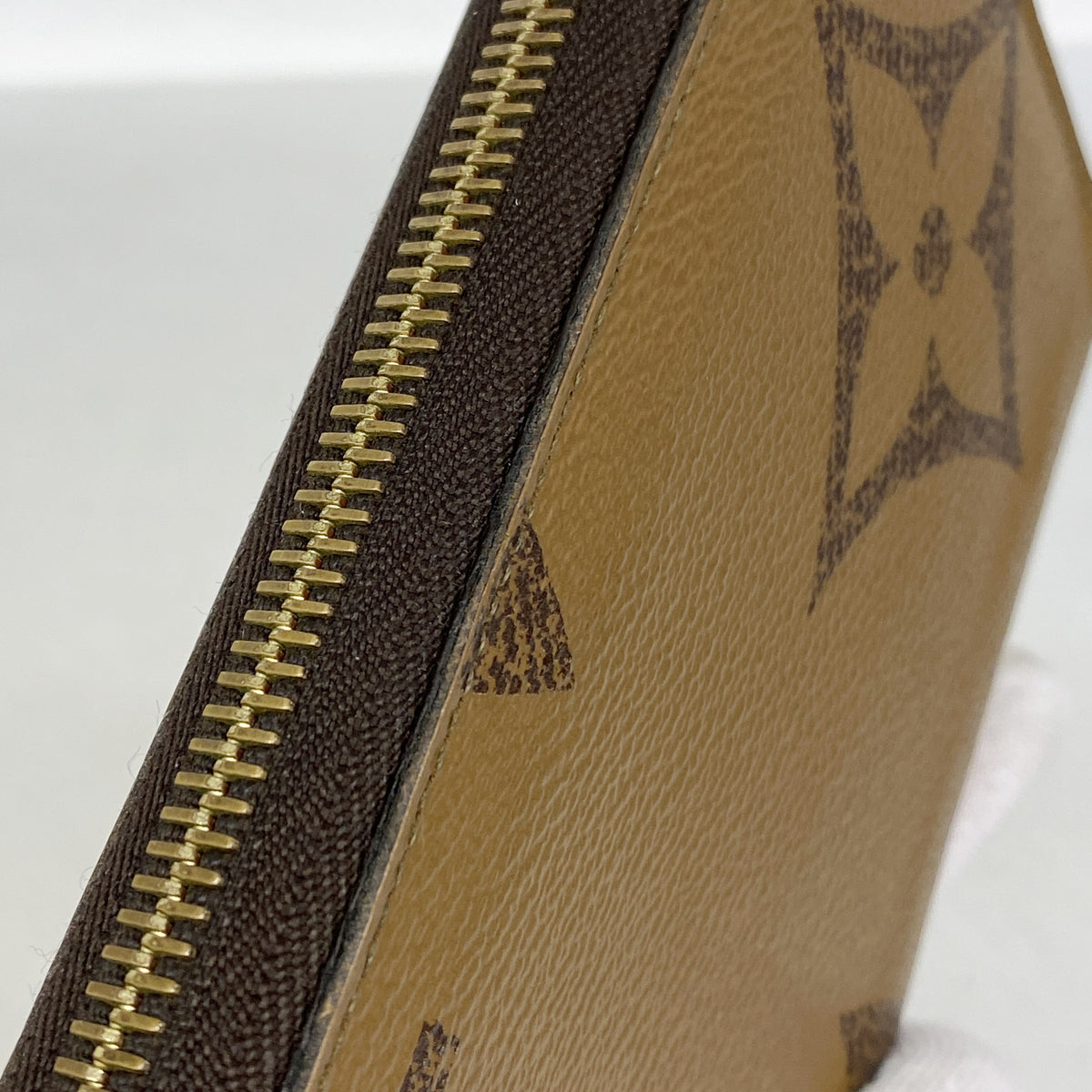【6hb1197-k】ルイヴィトン 長財布 モノグラム・ジャイアント リバース ジッピーウォレット M69353 ブラウン【中古】レディース