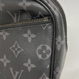 【6hb1221-k】ルイヴィトン ボディバッグ モノグラム・エクリプス バムバッグ M42906 ブラック【中古】メンズ