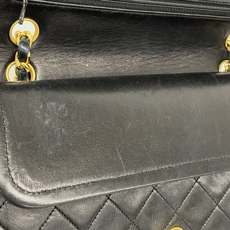【6hb1248】シャネル ショルダーバッグ マトラッセ Wフラップ Wチェーン ラムスキン ブラック ゴールド金具【中古】レディース