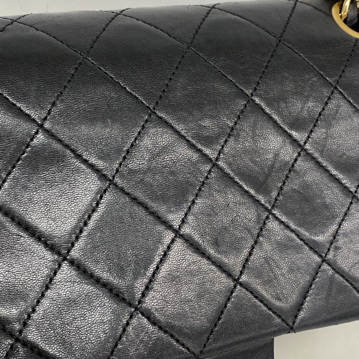 【6hb1248】シャネル ショルダーバッグ マトラッセ Wフラップ Wチェーン ラムスキン ブラック ゴールド金具【中古】レディース