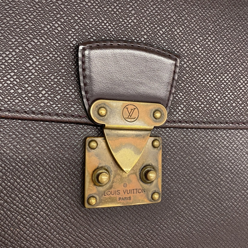 【6hb1275】ルイヴィトン クラッチバッグ タイガ クラド M30196 アカジュー【中古】メンズ