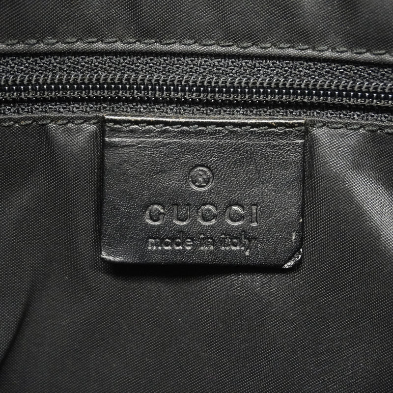 【6hb1340-k】グッチ ショルダーバッグ 001 3770 スウェード ブラック シルバー金具【中古】レディース