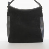 【6hb1340-k】グッチ ショルダーバッグ 001 3770 スウェード ブラック シルバー金具【中古】レディース