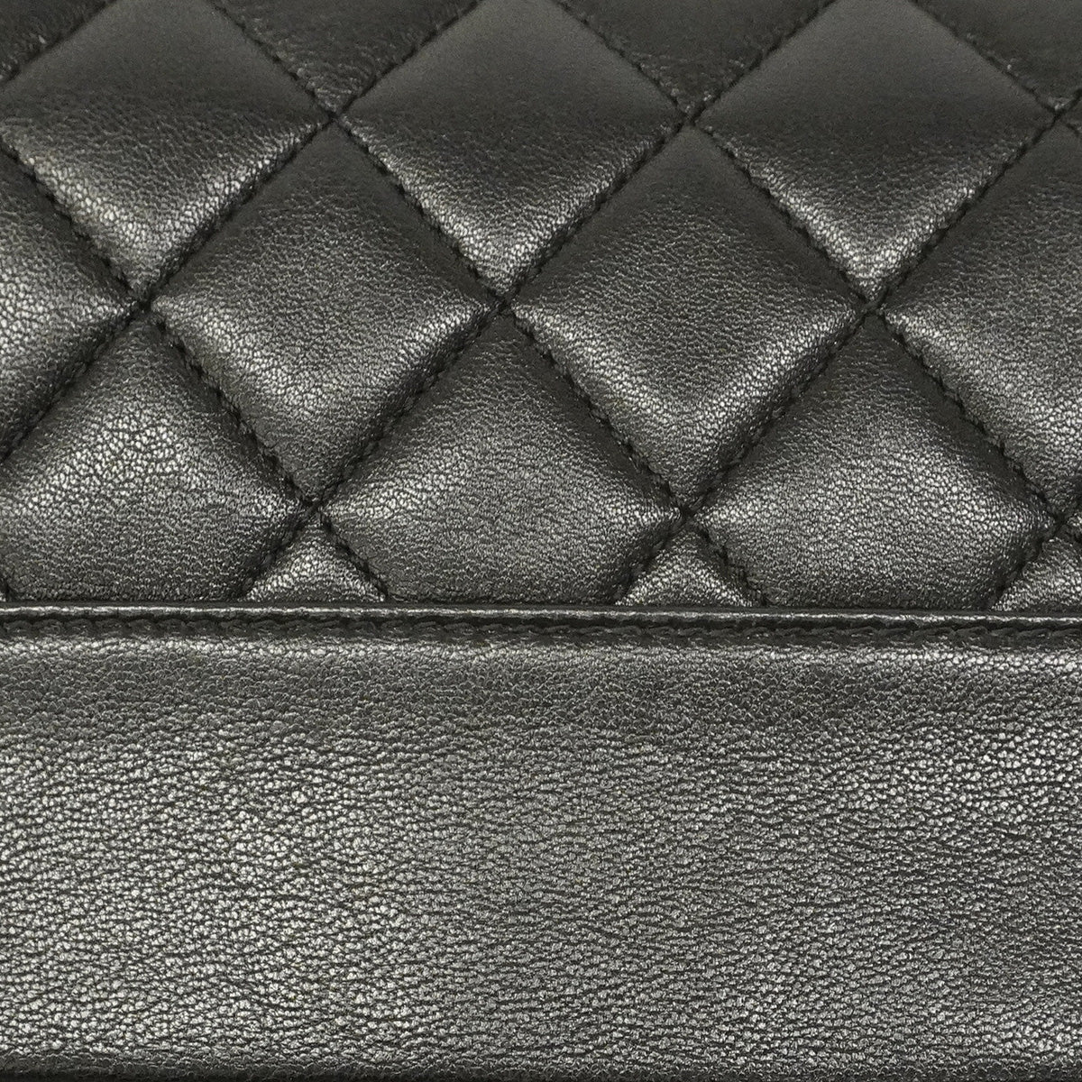【6hb1366-k】シャネル ショルダーバッグ マドモアゼル Wチェーン レザー ブラック ゴールド金具【中古】レディース