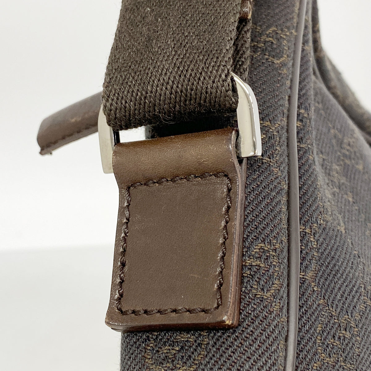 【6hb1393-k】グッチ ショルダーバッグ 101680 デニム ブラウン シルバー金具【中古】レディース