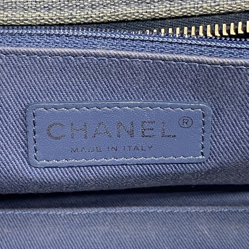 【6hb1402-k】シャネル ハンドバッグ ドーヴィル チェーンショルダー キャンバス ブルー シルバー金具 2wayバッグ【中古】レディース