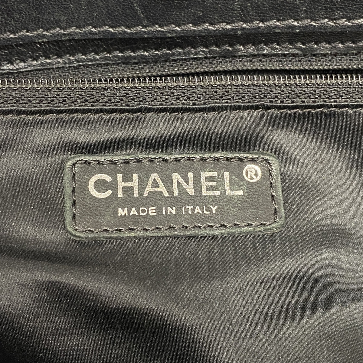 【6hb1407-k】シャネル チェーントート 2.55/マトラッセ ラムスキン ブラック シルバー金具【中古】レディース