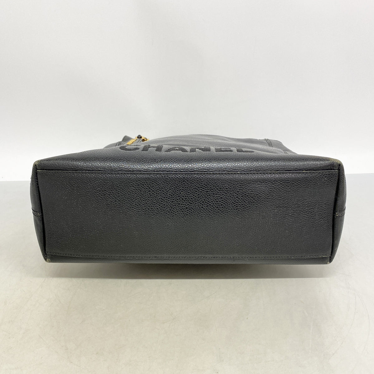 【6hb1418-k】シャネル トートバッグ キャビアスキン ブラック ゴールド金具【中古】レディース