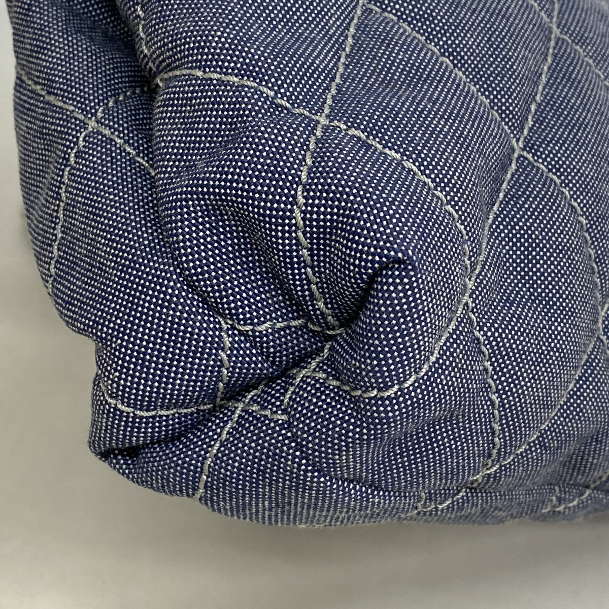 【6hb1428-k】シャネル チェーントート クルーズライン キャンバス ネイビー シルバー金具【中古】レディース