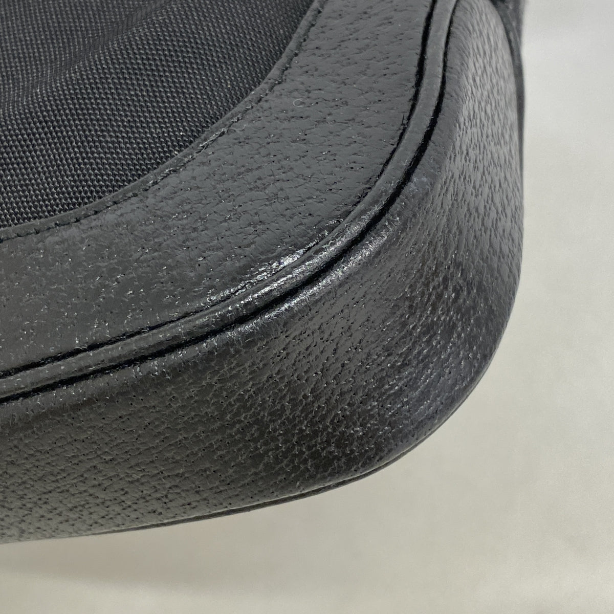 【6hb1430-k】グッチ ハンドバッグ ジャッキー 001 3735 ナイロンキャンバス ブラック シルバー金具【中古】レディース