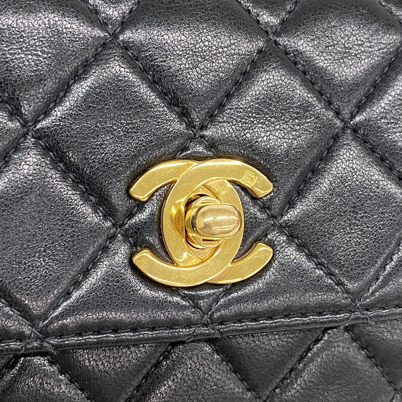 【6hb1448-k】シャネル ショルダーバッグ ミニマトラッセ チェーンショルダー ラムスキン ブラック ゴールド金具【中古】レディース