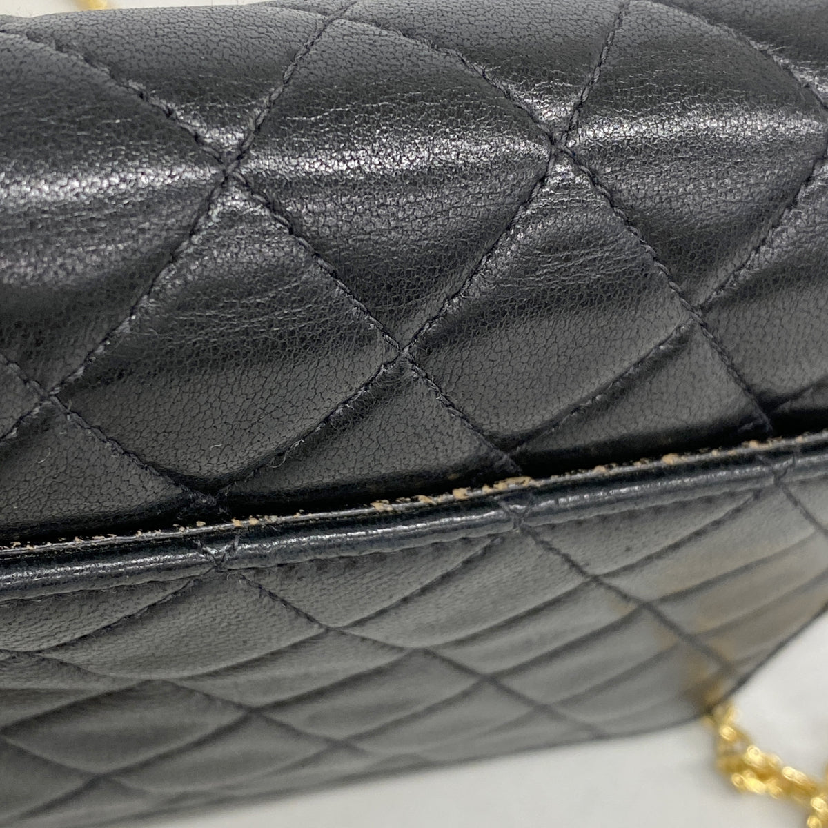 【6hb1448-k】シャネル ショルダーバッグ ミニマトラッセ チェーンショルダー ラムスキン ブラック ゴールド金具【中古】レディース