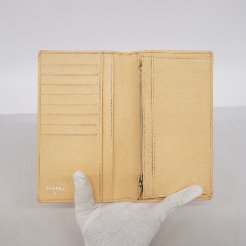 【6hb1459-k】シャネル 長財布 カメリア レザー ベージュ シルバー金具【中古】レディース