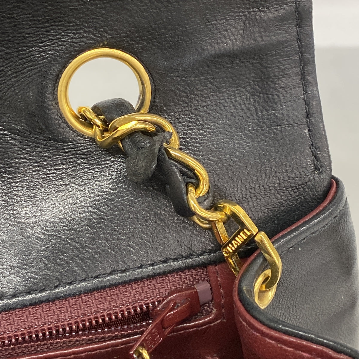 【6hb1467】シャネル ショルダーバッグ ダイアナ チェーンショルダー ラムスキン ブラック ゴールド金具【中古】レディース