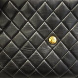 【6hb1478-k】シャネル ショルダーバッグ デカマトラッセ Wチェーン ブラック ゴールド金具【中古】レディース