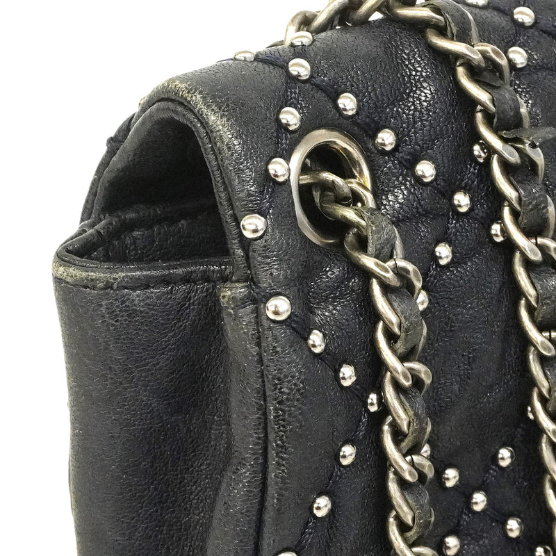 【6hb1481-k】シャネル ショルダーバッグ マトラッセ Wチェーン スタッズ レザー ブラック シルバー金具【中古】レディース