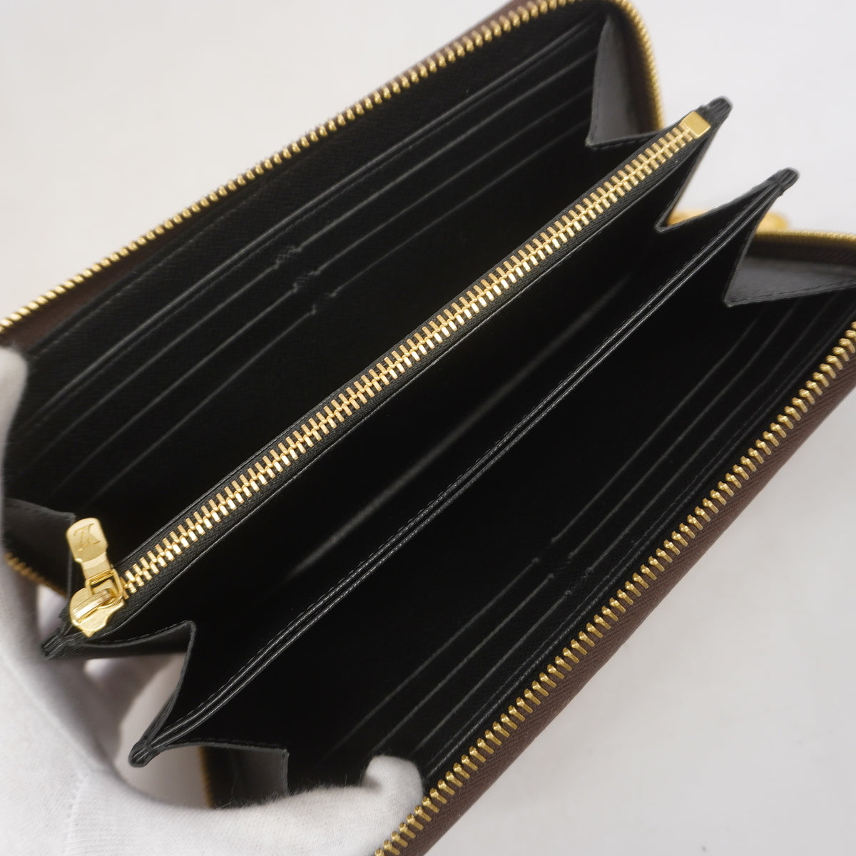 【6hc1486-k】ルイヴィトン 長財布 モノグラム・ジャイアント リバース ジッピーウォレット M69353 ブラウン【中古】レディース