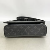 【6hc1507-k】ルイヴィトン ショルダーバッグ モノグラム・エクリプス ディストリクトPM M44000 ブラック【中古】メンズ