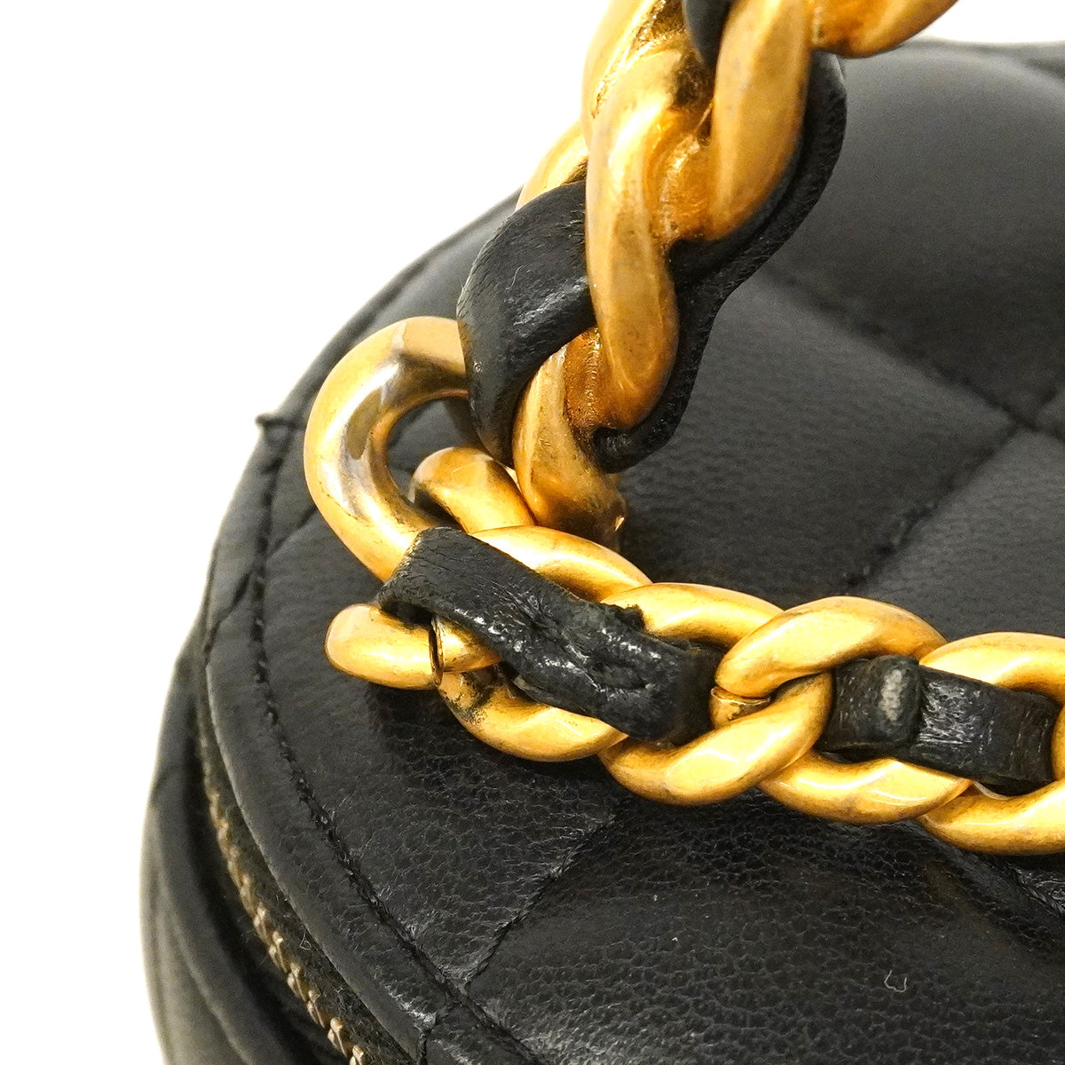 【6hc1518】シャネル バニティバッグ マトラッセ チェーンショルダー ラムスキン ブラック ゴールド金具 2wayバッグ【中古】レディース