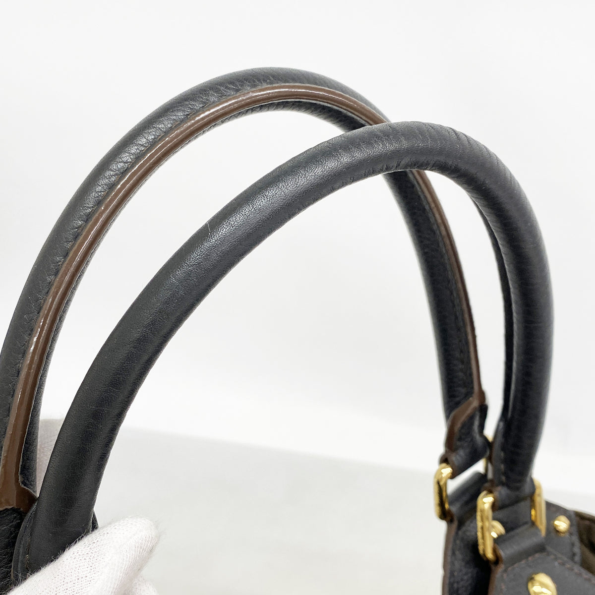 【6hc1526-k】ルイヴィトン トートバッグ マヒナ マヒナL M95765 ノワール【中古】レディース