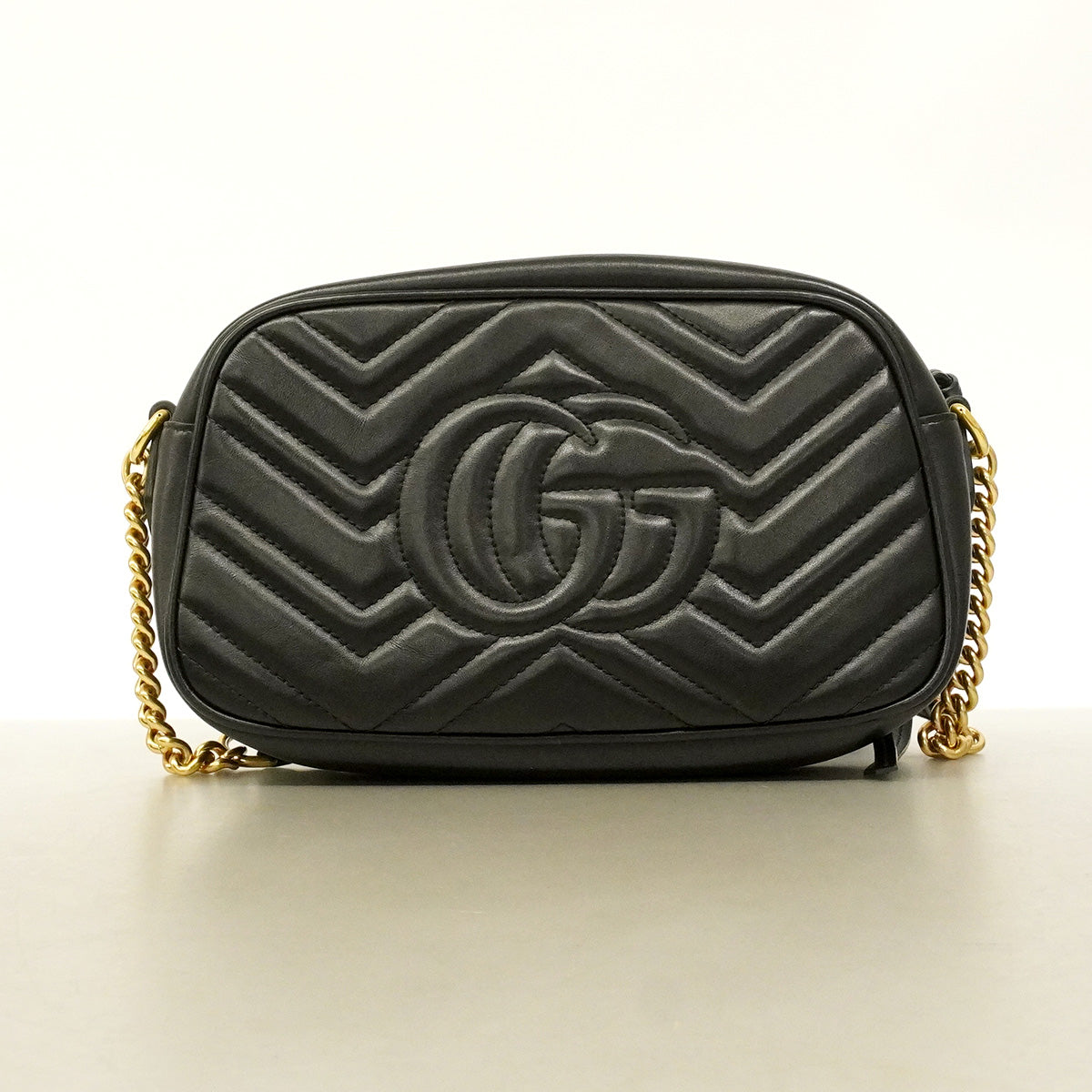 【6hc1535-k】グッチ ショルダーバッグ GGマーモント 447632 レザー ブラック ゴールド金具【中古】レディース