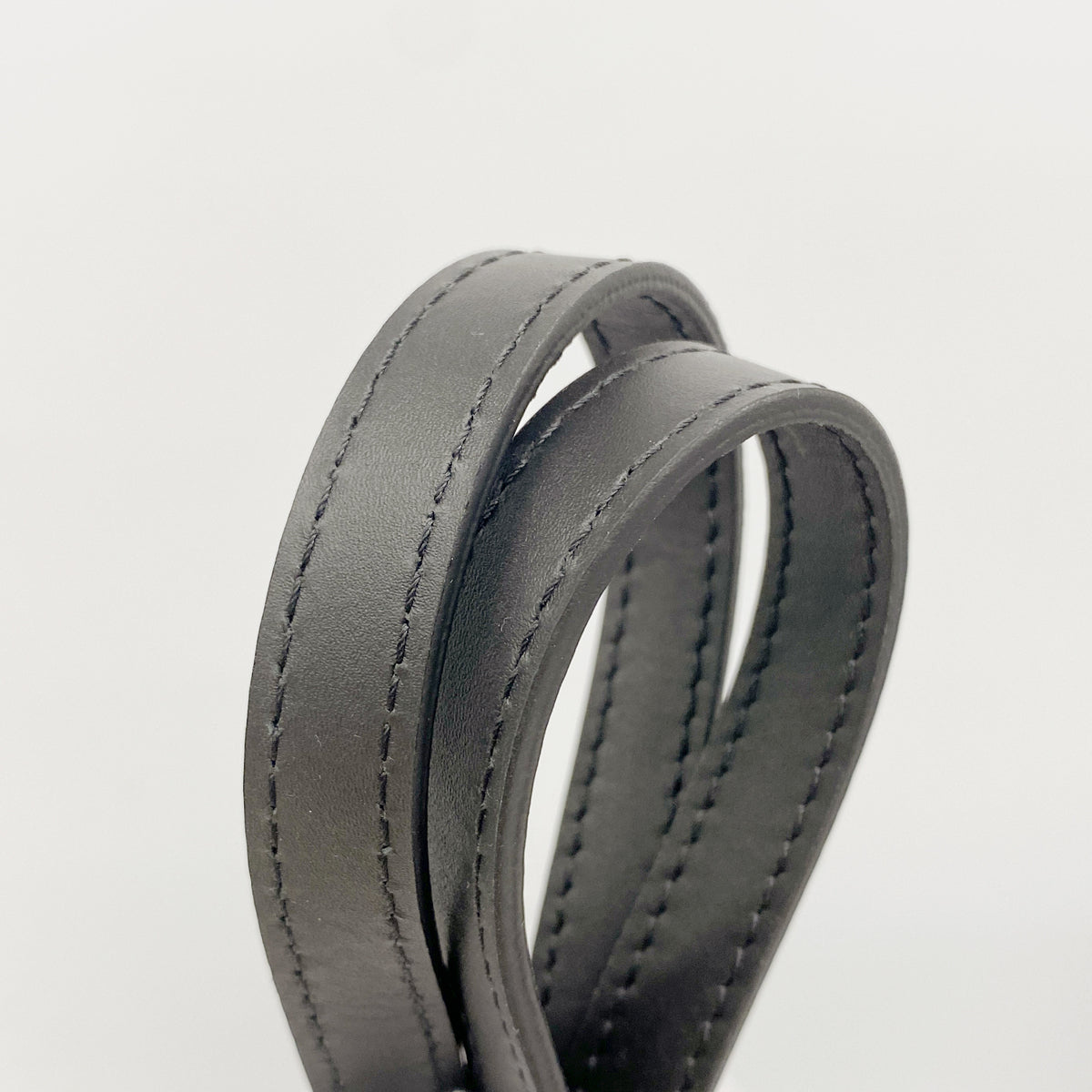 【6hc1549-h】ルイヴィトン トートバッグ モノグラム・アンプラント オンザゴーMM M45595 ノワール 2wayバッグ【中古】レディース