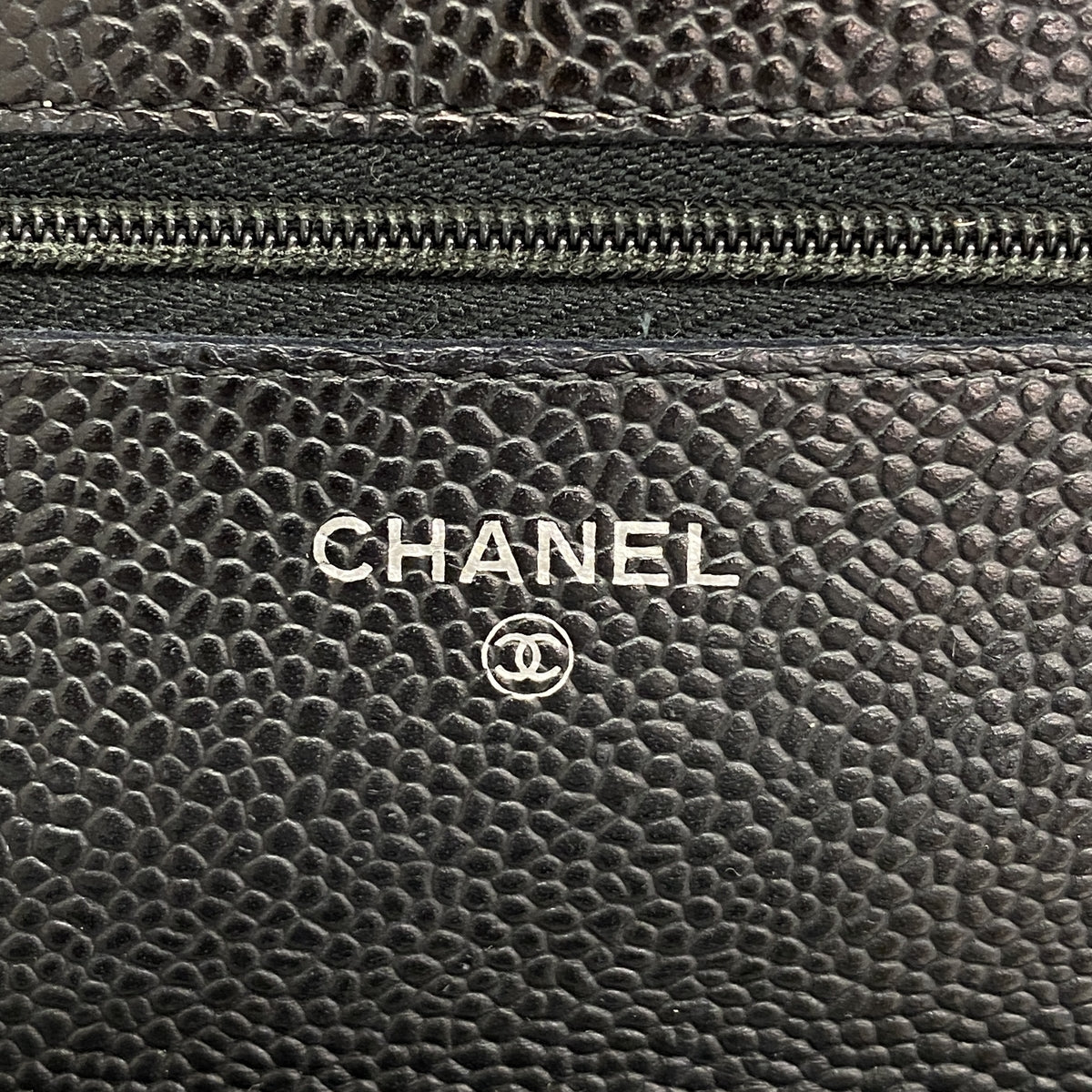 【6hc1555-h】シャネル ショルダーウォレット マトラッセ チェーンショルダー キャビアスキン ブラック シルバー金具【中古】レディース