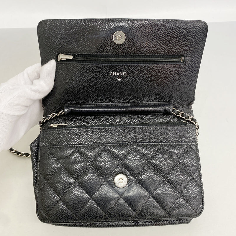 【6hc1555-h】シャネル ショルダーウォレット マトラッセ チェーンショルダー キャビアスキン ブラック シルバー金具【中古】レディース