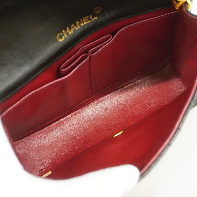 【6hc1557-h】シャネル ショルダーバッグ ミニマトラッセ チェーンショルダー ラムスキン ブラック ゴールド金具【中古】レディース