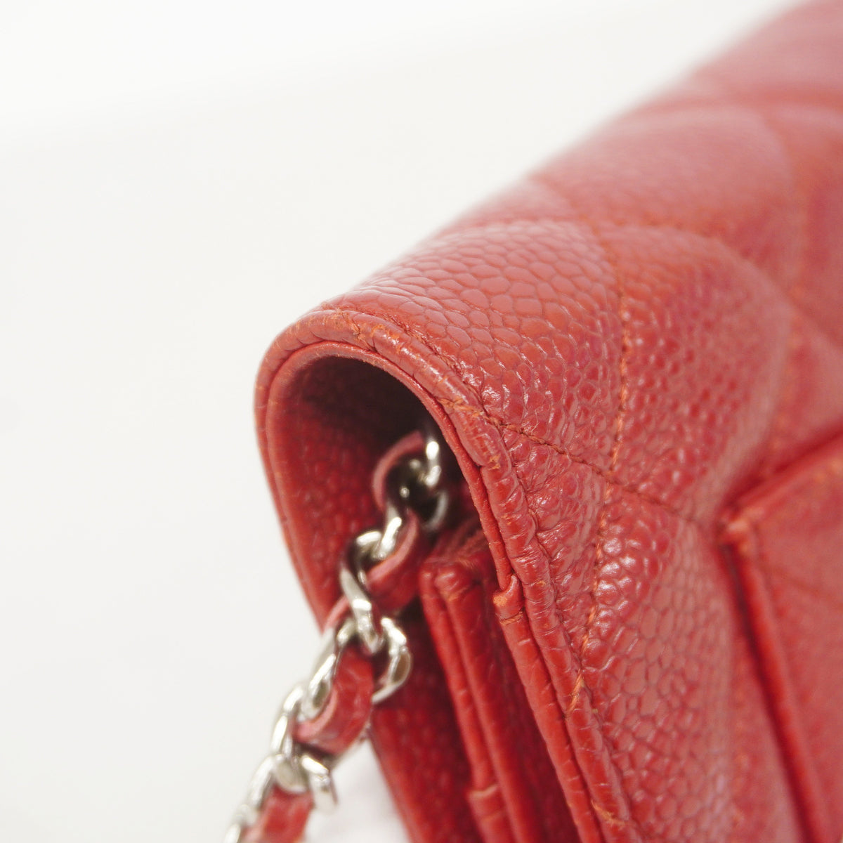 【6hc1595-k】シャネル ショルダーウォレット マトラッセ チェーンショルダー キャビアスキン レッド シルバー金具【中古】レディース