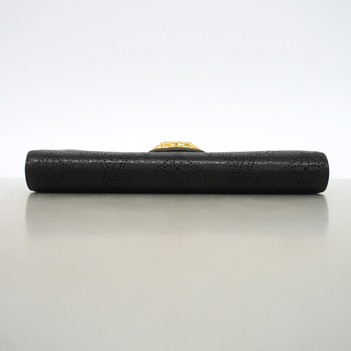 【6hc1654-k】ルイヴィトン 三つ折り長財布 マヒナ ポルトフォイユアメリア M95549 ノワール【中古】レディース