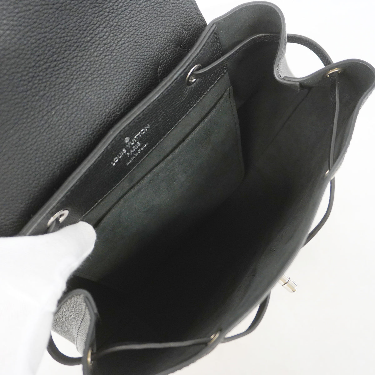 【6hc1656-k】ルイヴィトン リュック・デイパック ロックミー バックパック M41815 ブラック【中古】レディース