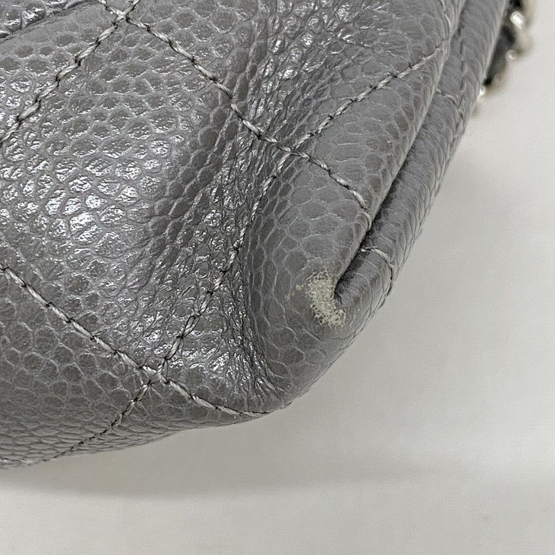 【6hc1668-k】シャネル ショルダーバッグ マトラッセ チェーンショルダー キャビアスキン グレー シルバー金具【中古】レディース