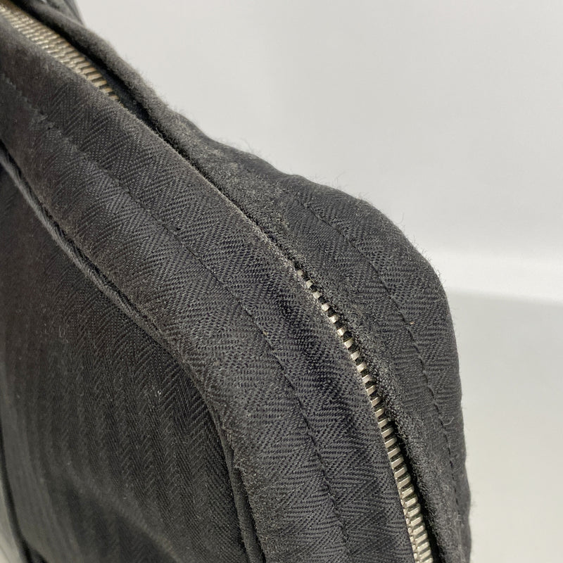 【6hc1677-k】エルメス ビジネスバッグ アカプリコオディナトゥール トワルシェブロン ブラック シルバー金具 2wayバック【中古】メンズ