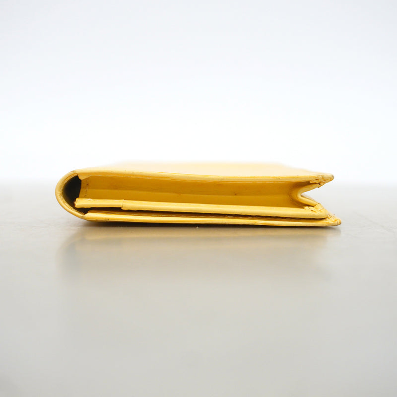 【6hc1704-k】ルイヴィトン 長札入れ エピ ポルトカルトクレディ円 M6321A ヴァニラ【中古】レディース