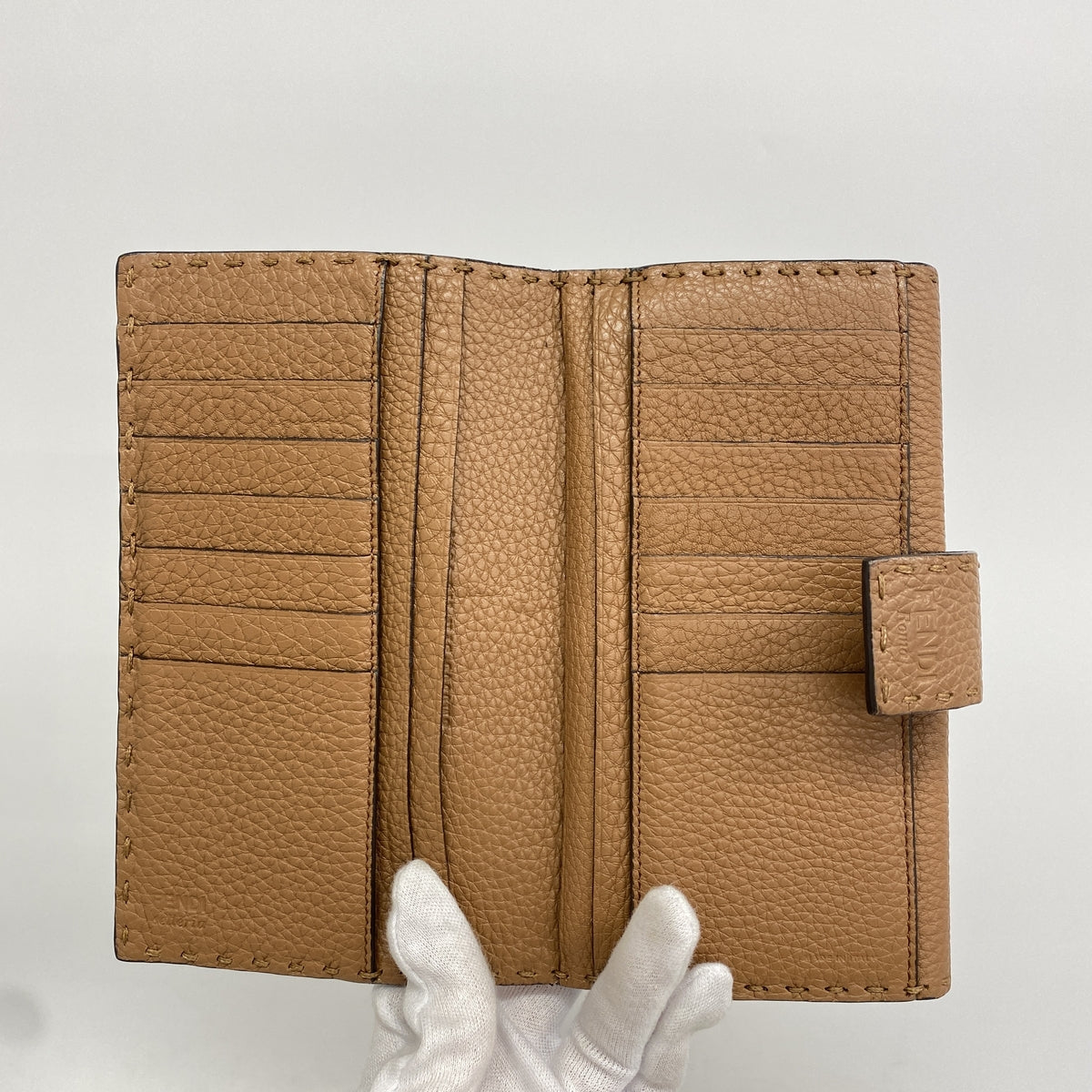 【6hc1717】フェンディ 長財布 セレリア レザー ブラウン シルバー金具【中古】レディース