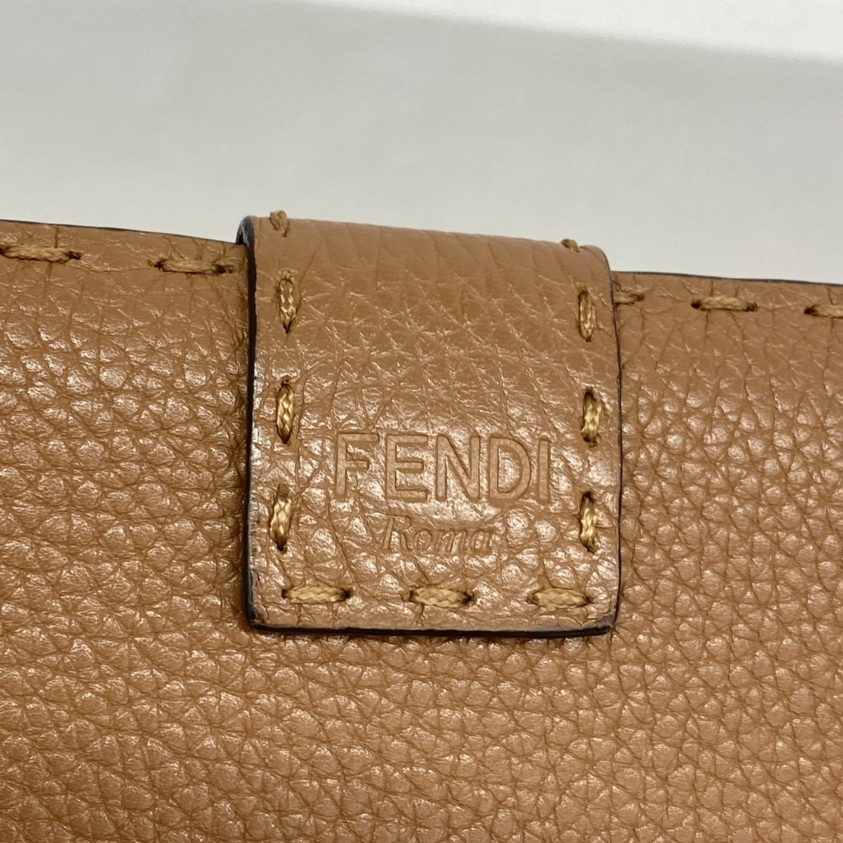 【6hc1717】フェンディ 長財布 セレリア レザー ブラウン シルバー金具【中古】レディース