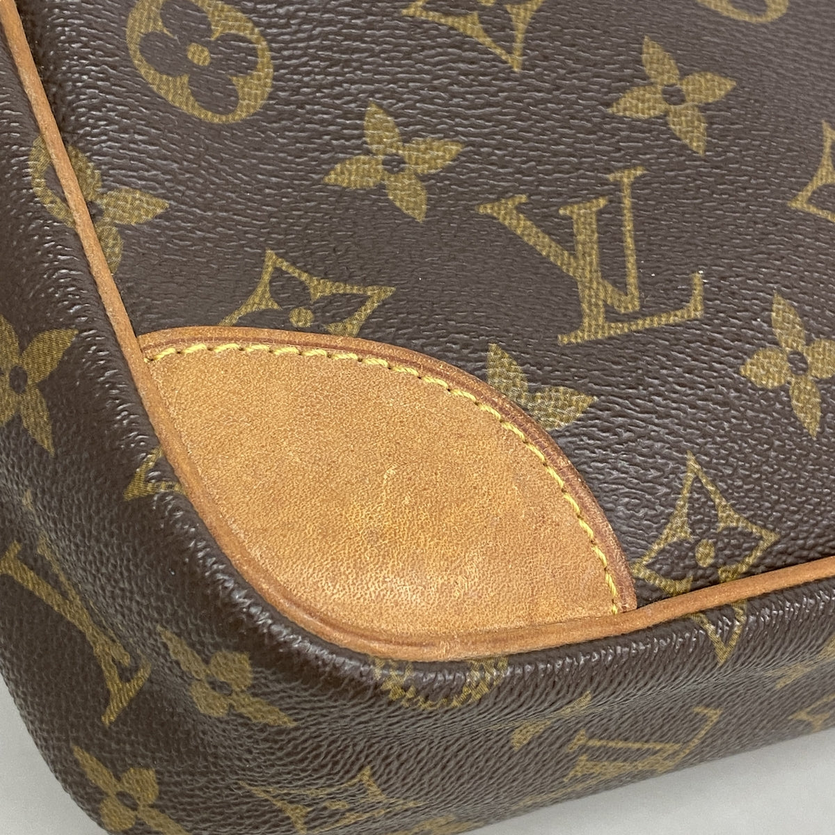 【6hc1724】ルイヴィトン クラッチバッグ モノグラム コンピエーニュ28 M51845 ブラウン【中古】メンズ