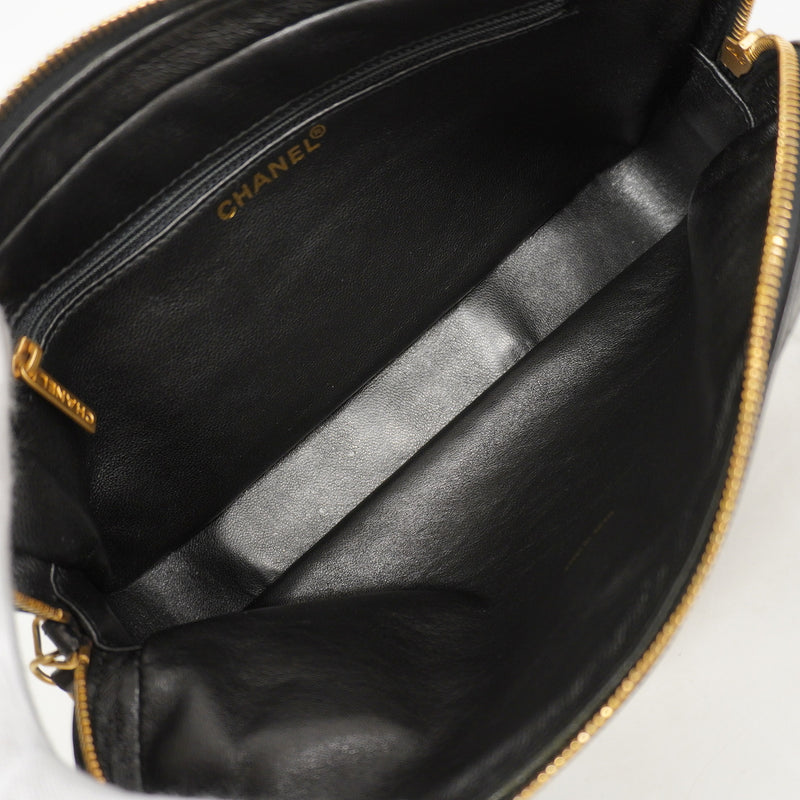 【6hc1750-k】シャネル ショルダーバッグ チョコバー チェーンショルダー ラムスキン ブラック ゴールド金具【中古】レディース