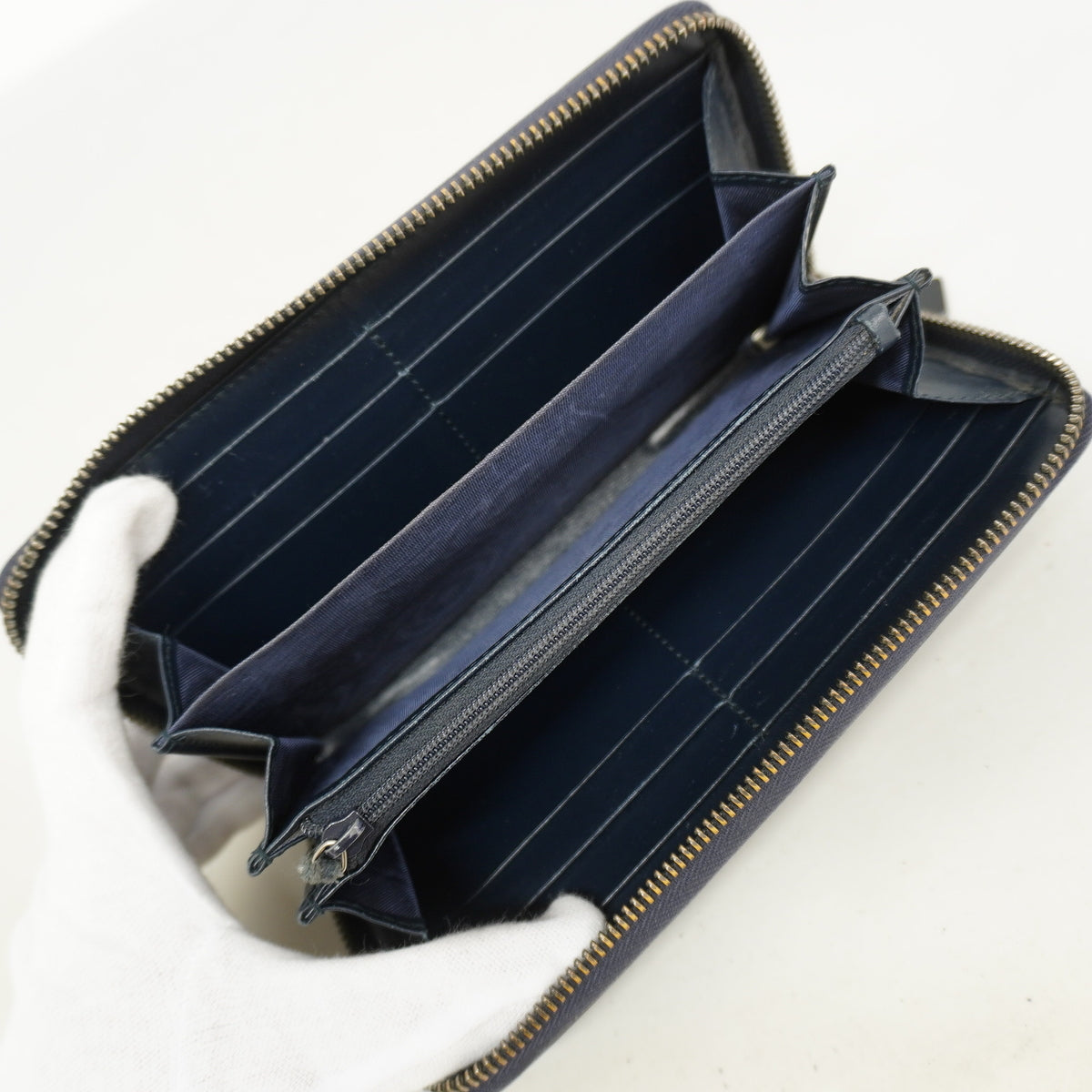 【6hc1753-k】グッチ 長財布 グッチシマ 307987 レザー ネイビー シルバー金具【中古】レディース