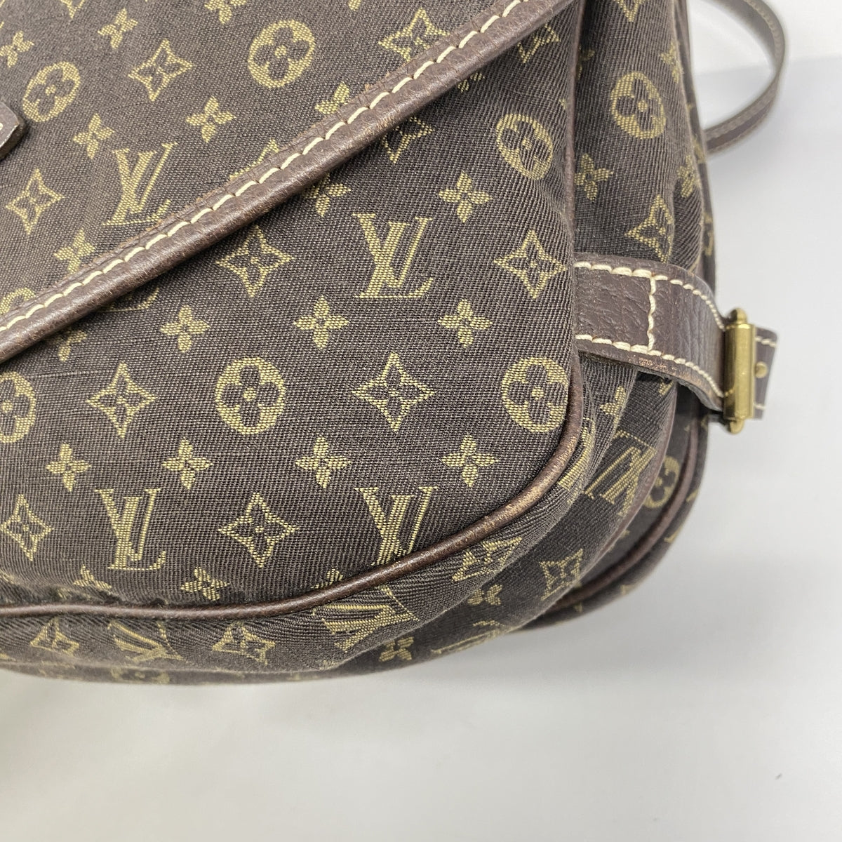 【6hc1771-k】ルイヴィトン ショルダーバッグ モノグラム・ミニラン ソミュール30 M95227 エベヌ【中古】レディース