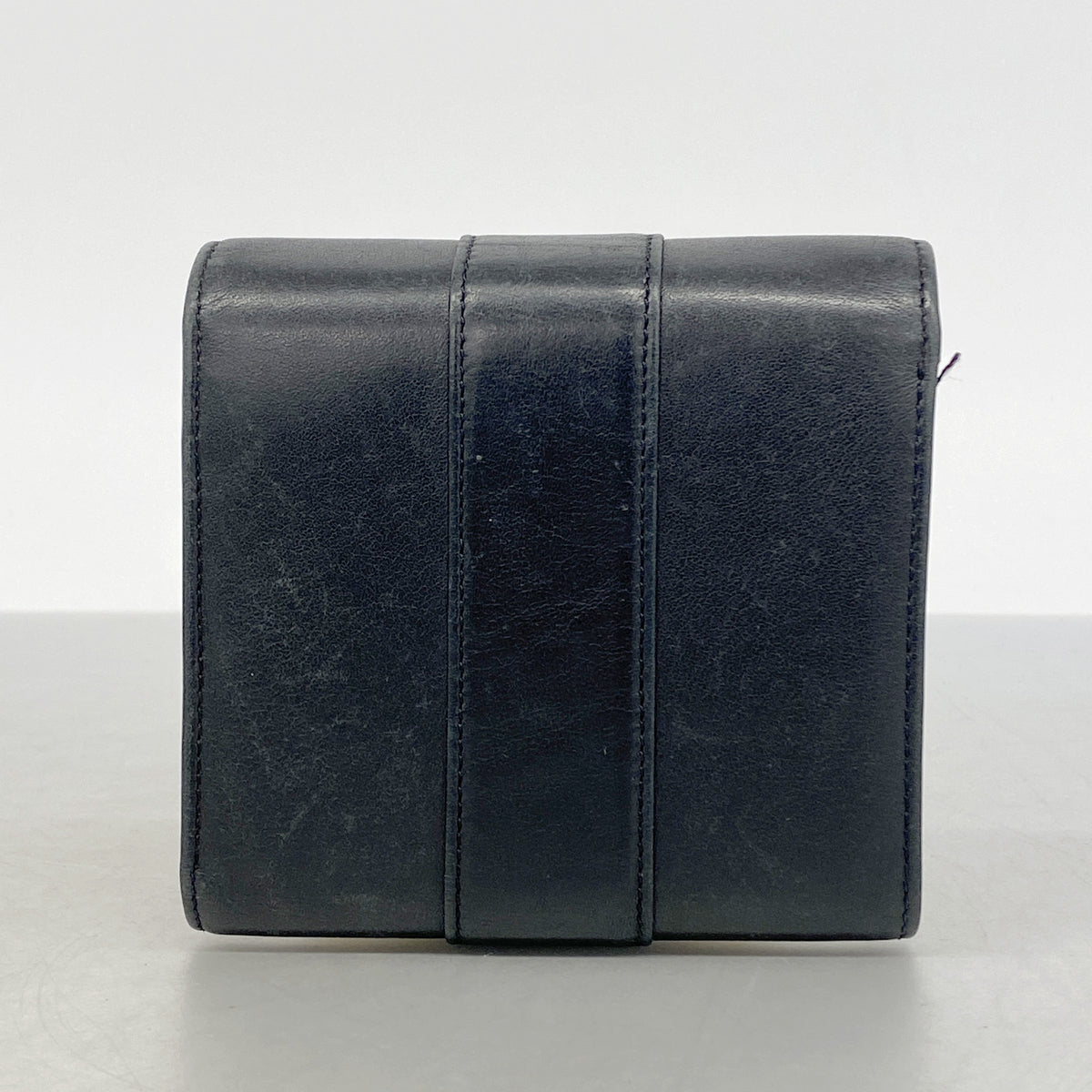 【6hc1781】カルティエ 三つ折り財布 トリニティ レザー ブラック ゴールド/シルバー金具【中古】レディース