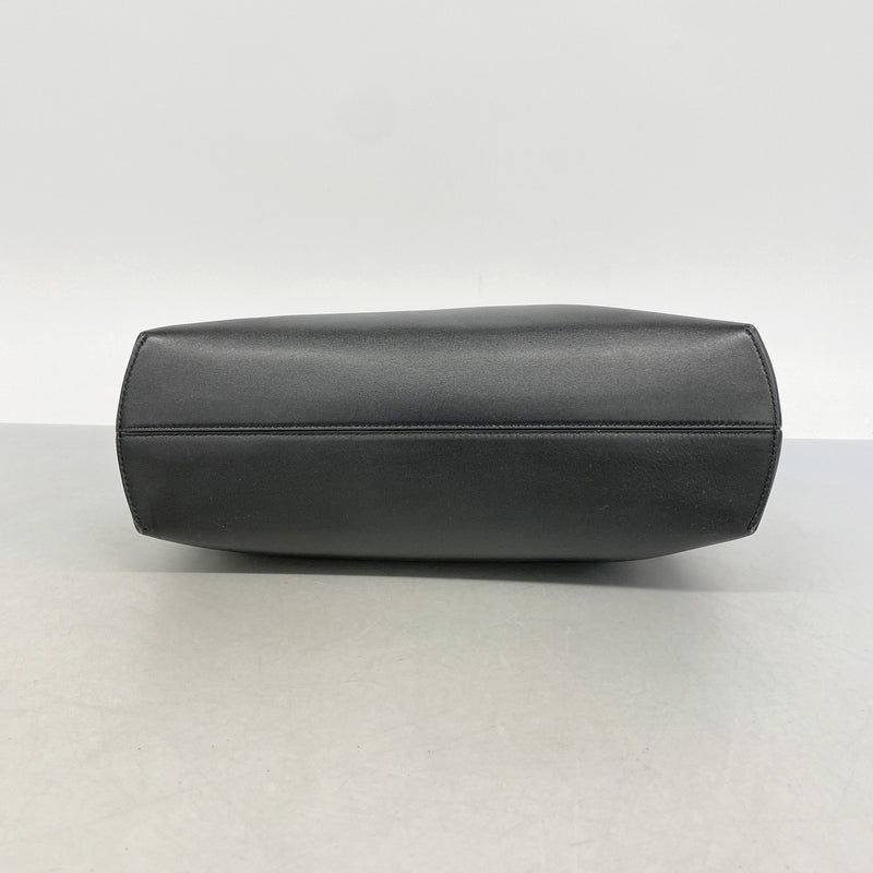【6hc1832】フェンディ ショルダーバッグ ファースト レザー ブラック ゴールド金具【中古】レディース
