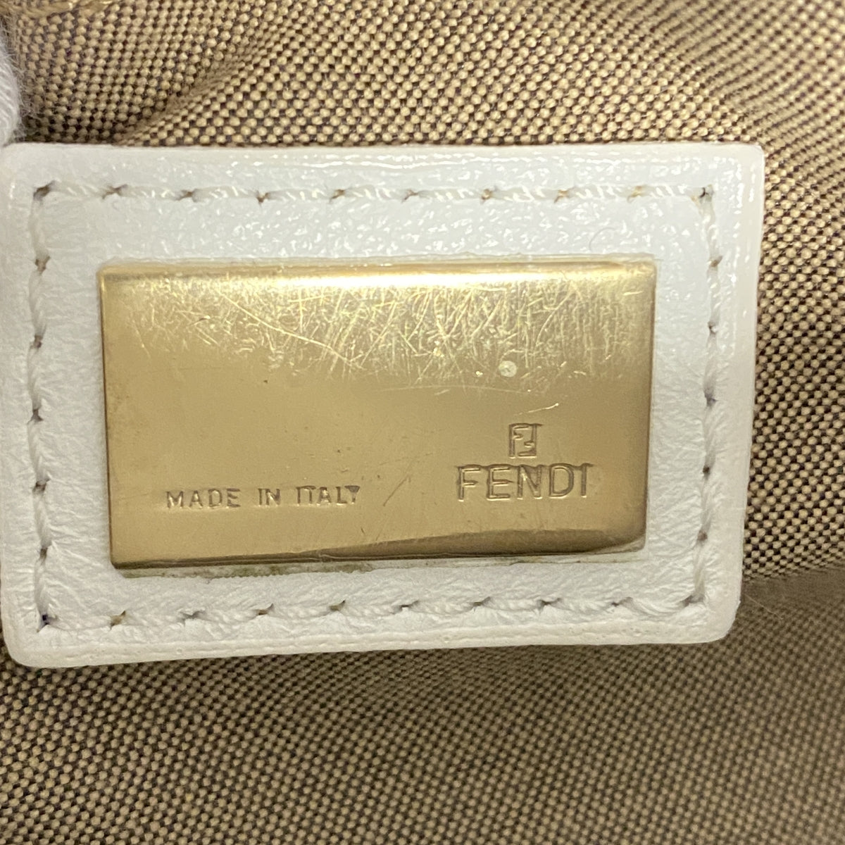 【6hc1833】フェンディ ハンドバッグ レザー ホワイト ゴールド金具【中古】レディース