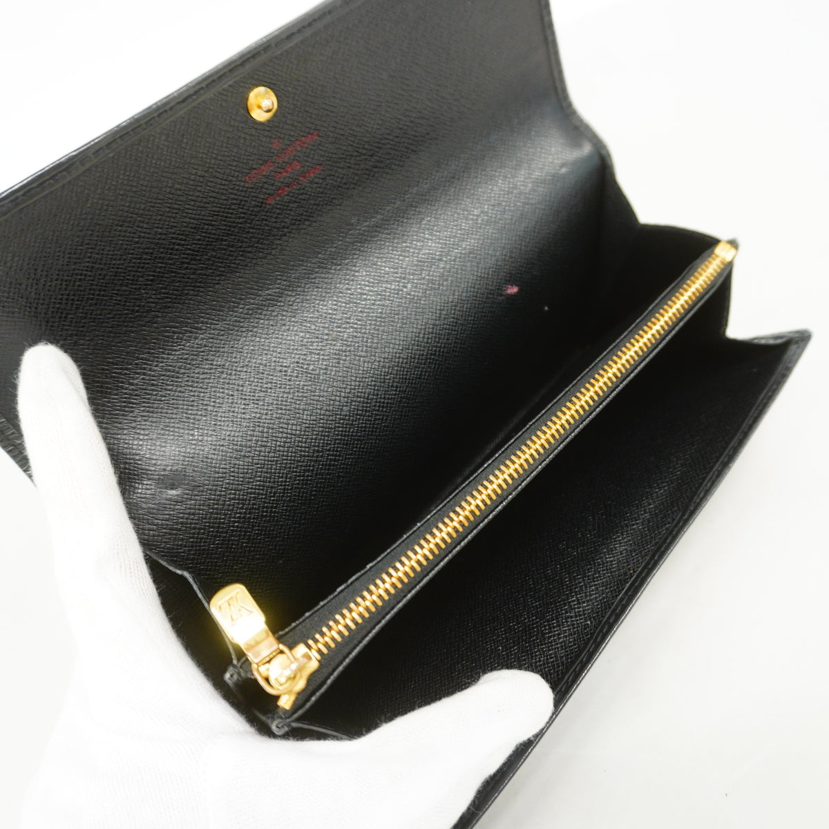 【6hc1968-k】ルイヴィトン 長財布 エピ ポルトモネクレディ M63592 ノワール【中古】レディース
