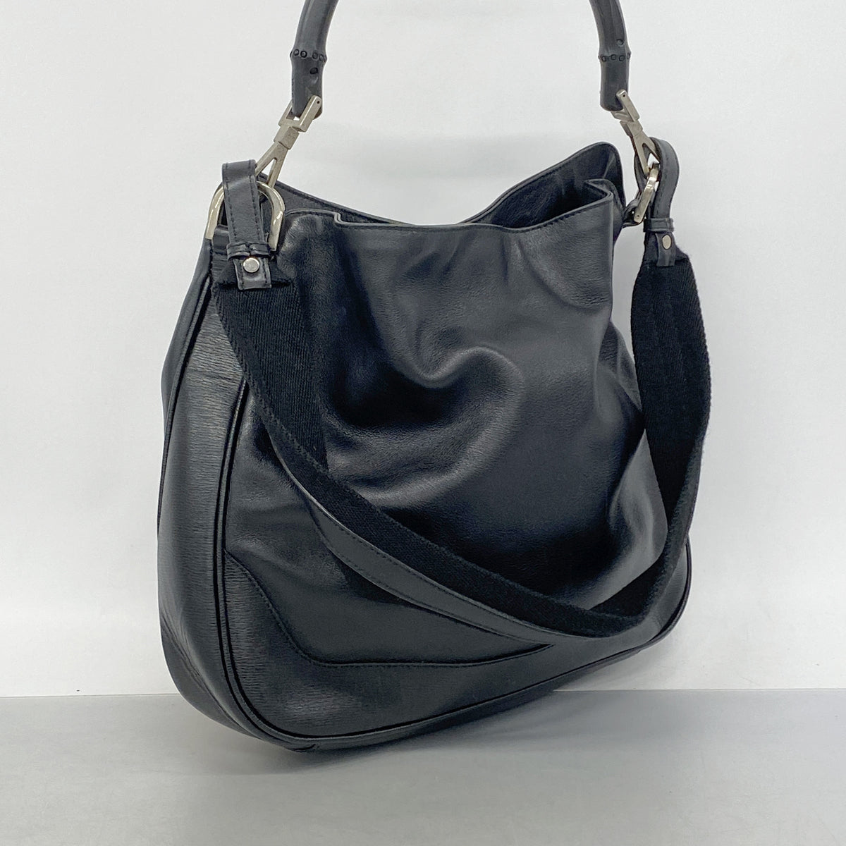 【6hc1979-k】グッチ ハンドバッグ バンブー 001 4095 レザー ブラック シルバー金具 2wayバッグ【中古】レディース